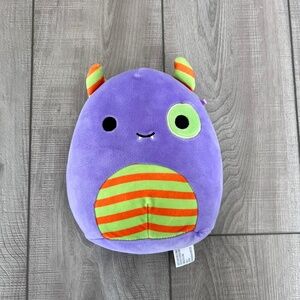 Squishmallow Marvin the Monster 8"